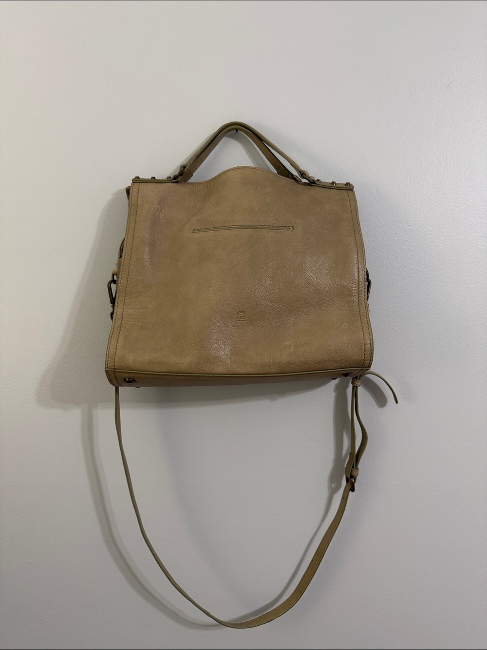 Casual Tan Leather Top-Handle Shoulder Bag